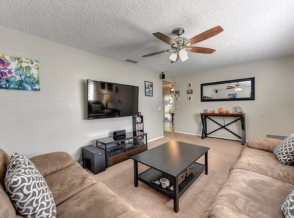 4th image of 6901 Waxwing Way