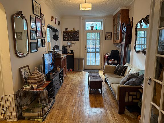 2nd image of 628A President St APT 1