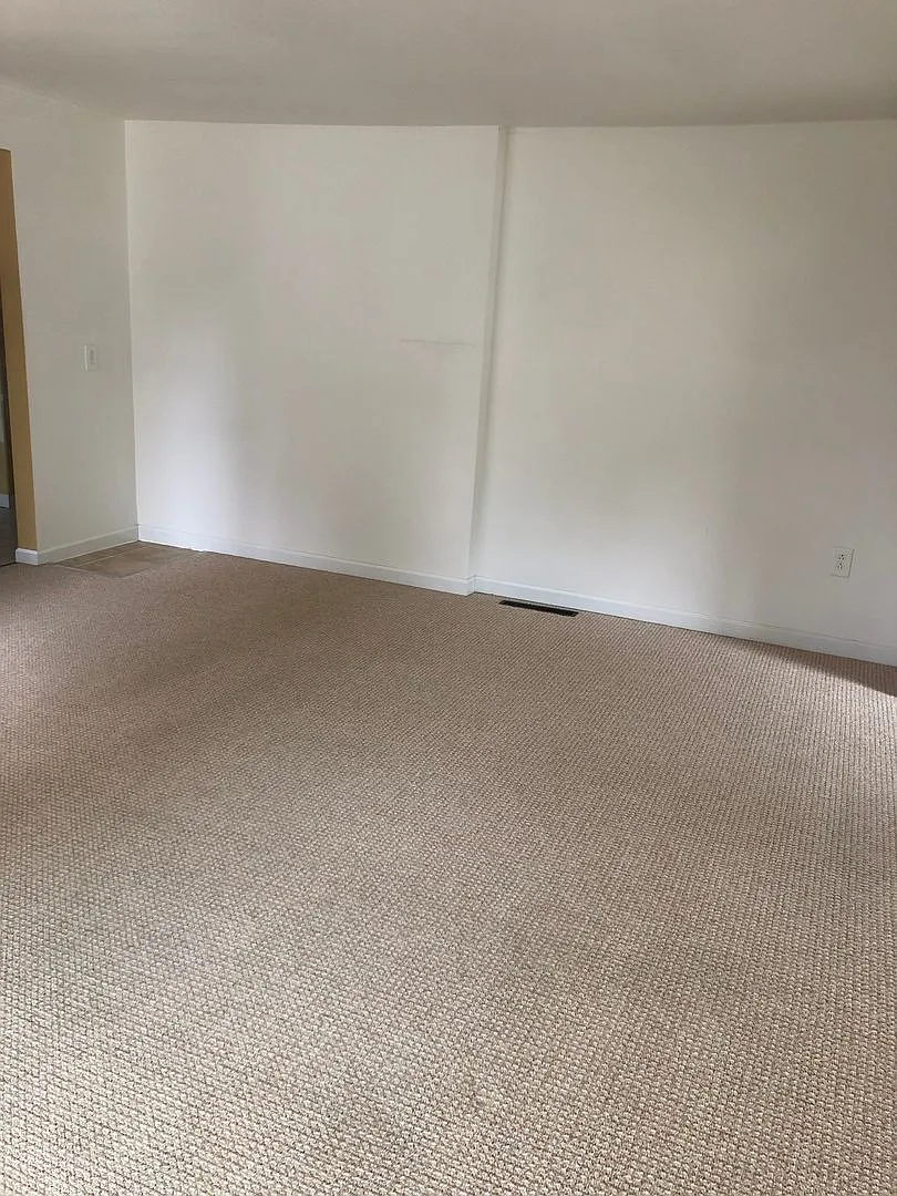 2 Bedroom house — Photo 1