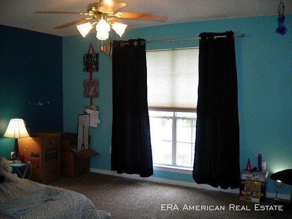 4th image of 5877 Saratoga Dr