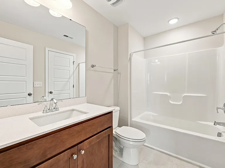 138 Abingdon Farms Dr — Photo 34