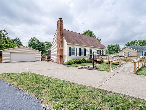 4th image of 6253 Banshire Dr