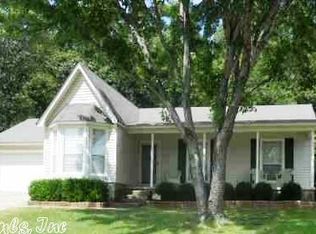 3900 Lakewood Valley Dr, North Little Rock, AR 72116