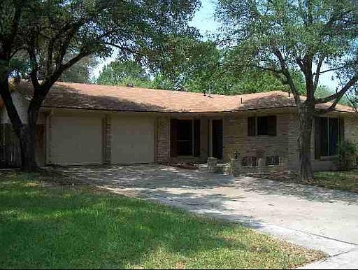 1st image of 6831 N FOREST CREST