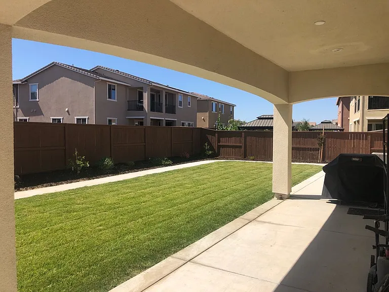 2208 Randolph Pl — Photo 31