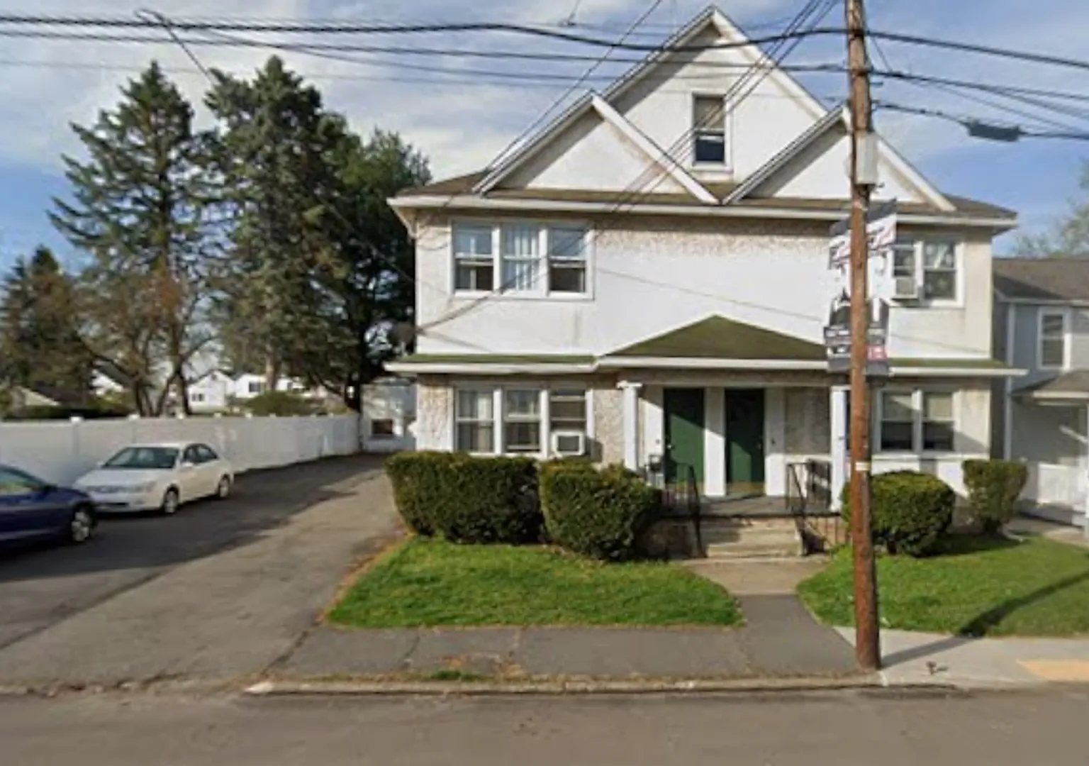 520 Oak Unit 2 — Photo 2