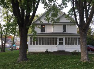 563 W 4th St APT 2, New Richmond, WI 54017