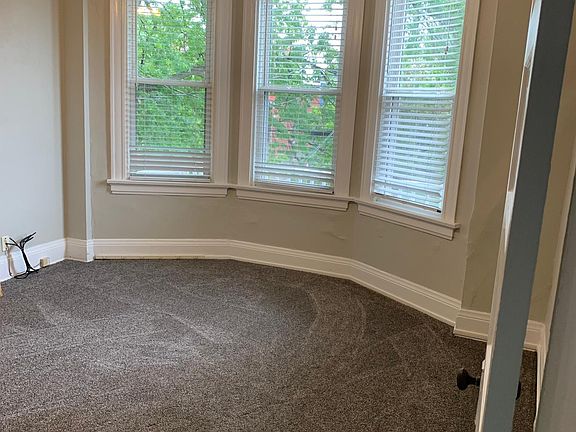 3rd image of 3927 Hazel Ave #2