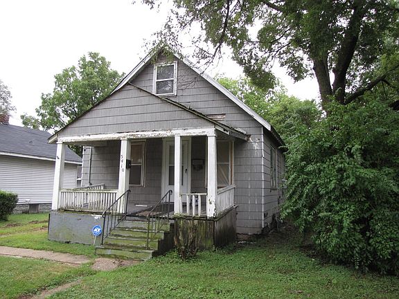 2nd image of 3410 Arline Ave