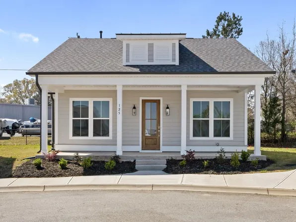 125 Cottage Ln, Greenwood, SC 29649