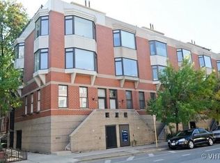 433 W Armitage Ave, Chicago, IL 60614