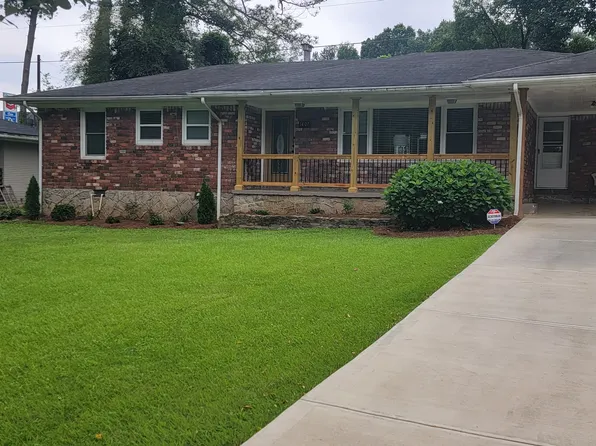 1407 Ruth Pl, Decatur, GA 30035