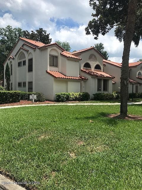 1st image of 1043 Country Club Dr #511