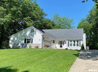 29 Penacook Dr, Rochester, IL 62563