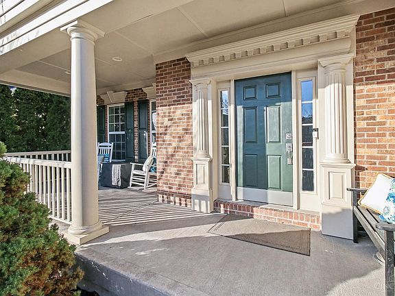 2nd image of 3521 Helendale Ct