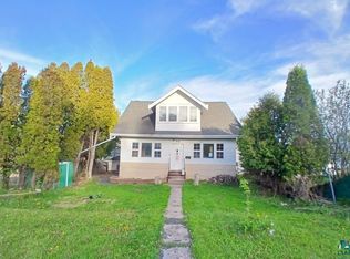 614 E 9th St, Duluth, MN 55805