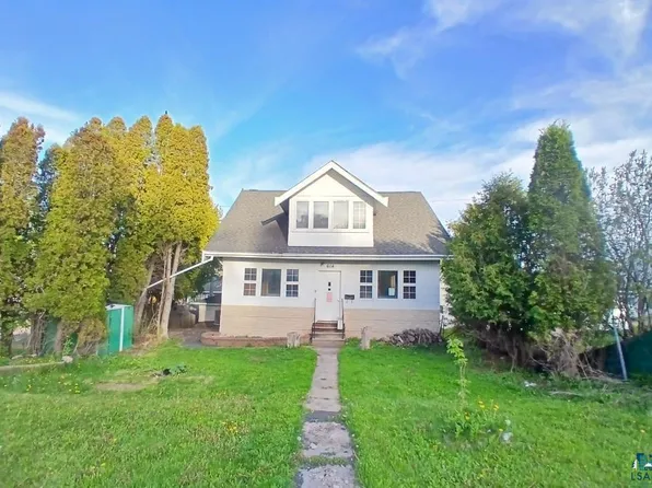 614 E 9th St, Duluth, MN 55805