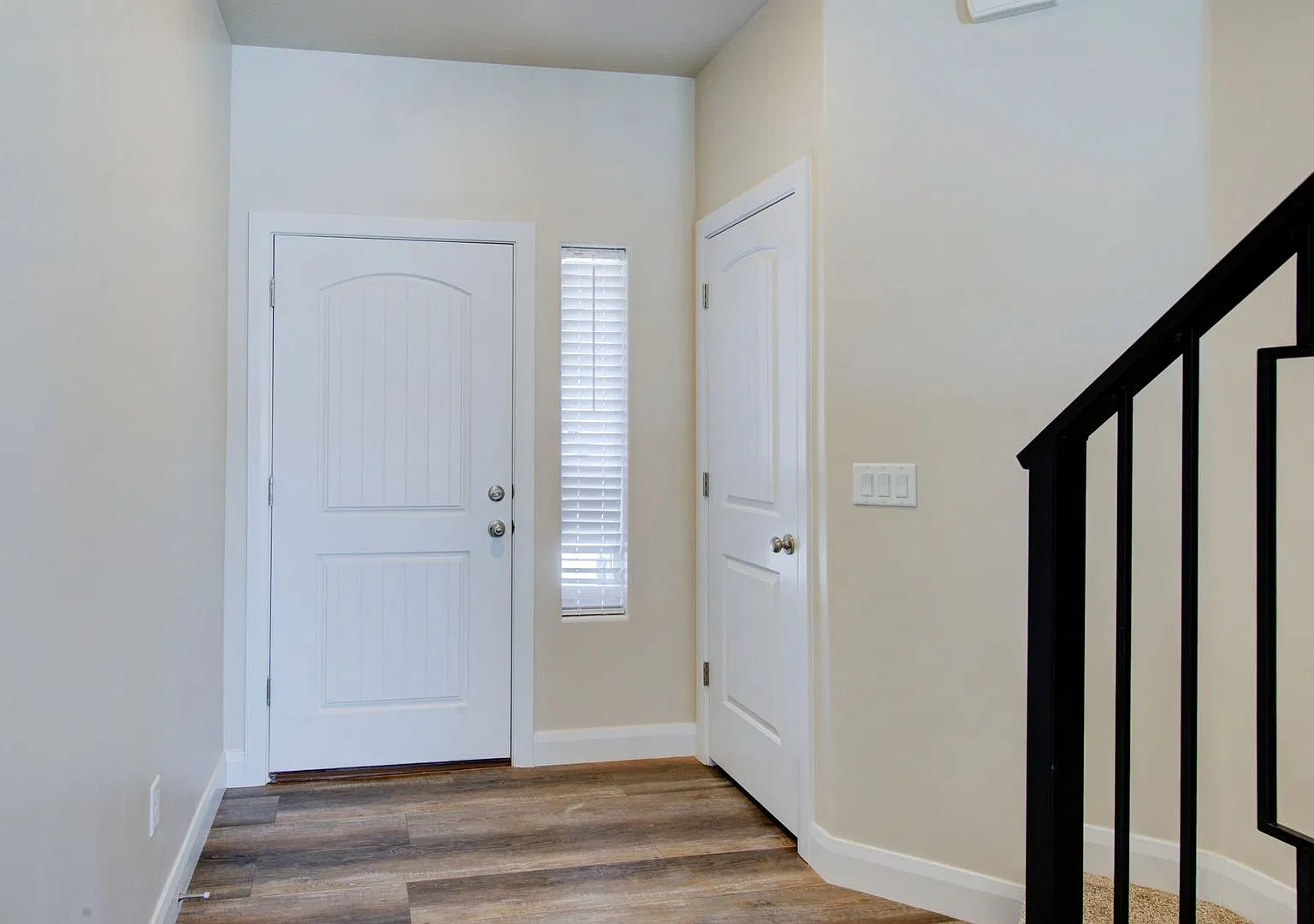 Beautiful Like New Townhome in Cedar City! — Photo 4