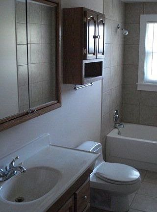 4th image of 28 Chantilly Dr