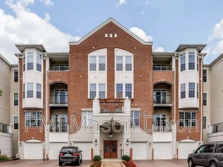 5920 Great Star Dr #204 — Photo 1