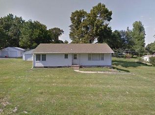 1007 W Price Ave, Savannah, MO 64485
