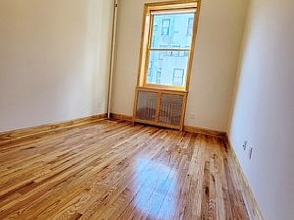 5th image of 338 W 88th St #2R