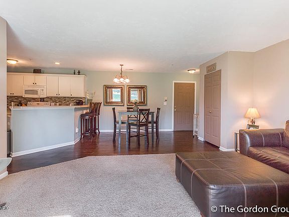 4th image of 8530 Jasonville Ct SE #88