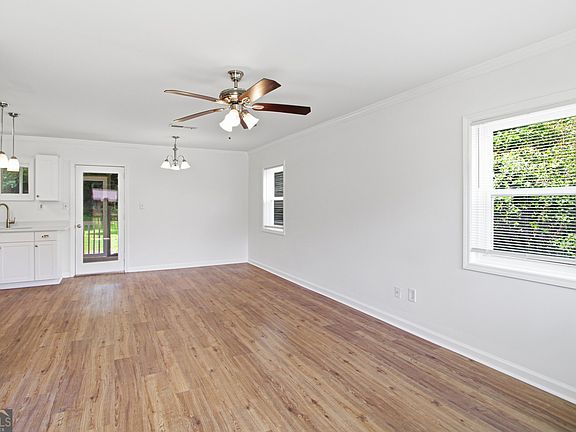5th image of 414 Paulding Ln