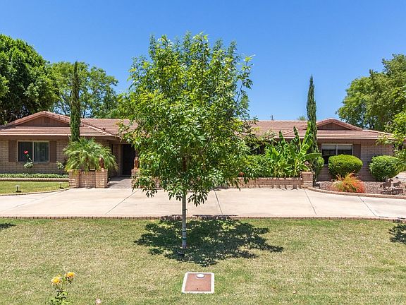 3rd image of 6702 W Aster Dr