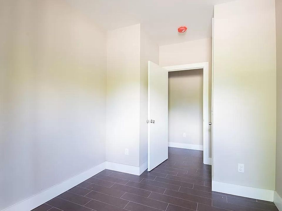 213 Wainwright St Newark NJ Zillow