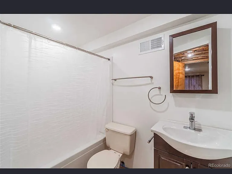 10590 Eudora Way — Photo 16
