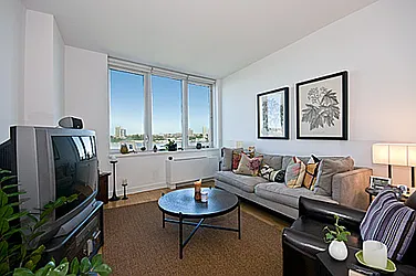 Rented by Sumitomo Real Estate Sales