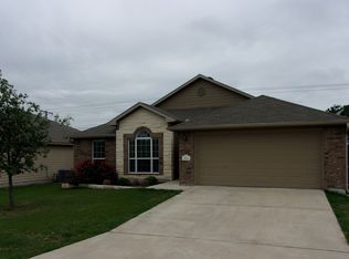 412 Parkfield Ln, Temple, TX 76502