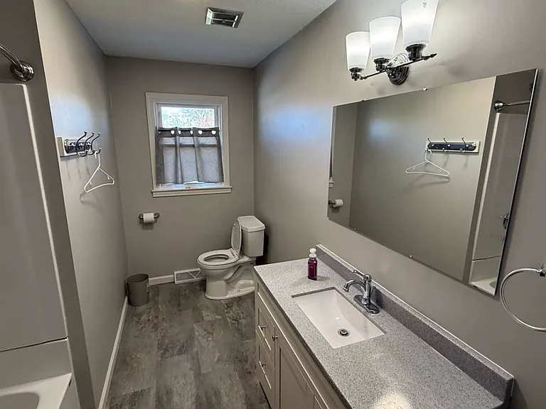 474 Bennett Rd — Photo 4