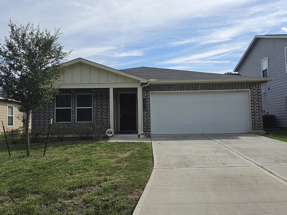 1st image of 15716 Del Norte Dr