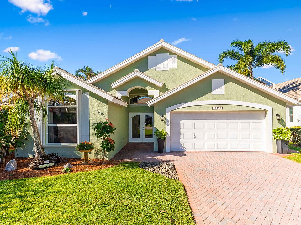 1st image of 12480 SE Plandome Drive