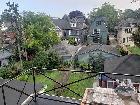 3rd image of 91 Lancaster Ave #3