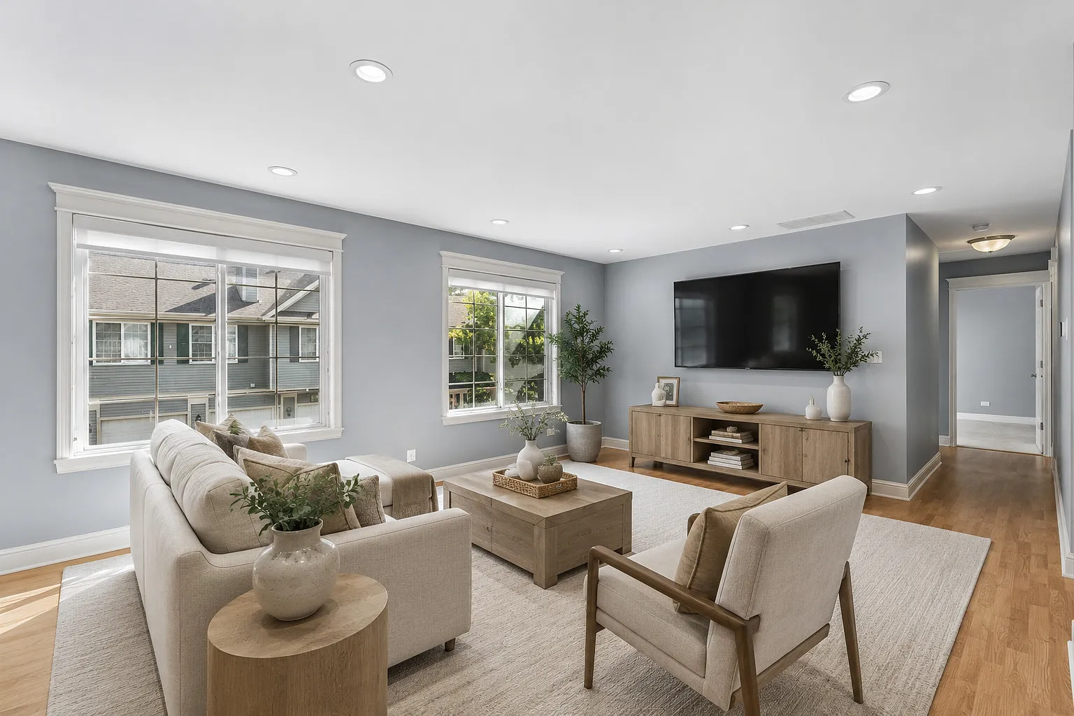 2 bed, 1059 sqft, $1,950 — Photo 3