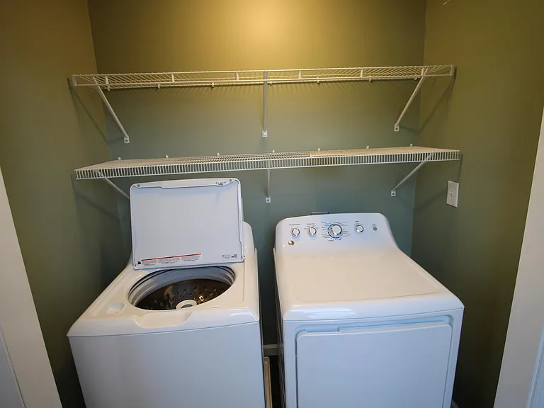 4536 Leo St — Photo 22
