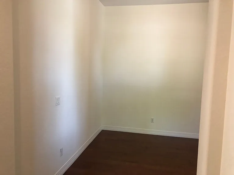 Den