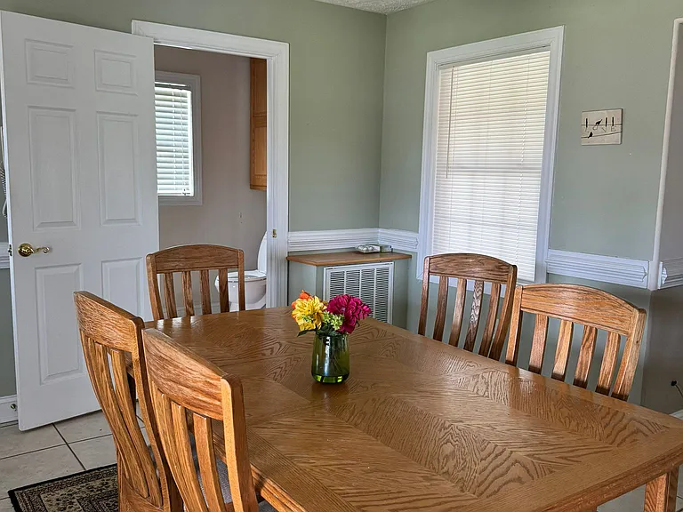 378 Crepe Myrtle Dr #B — Photo 8
