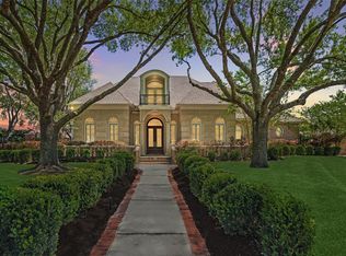 38 Scotsmoor Ct, Sugar Land, TX 77479