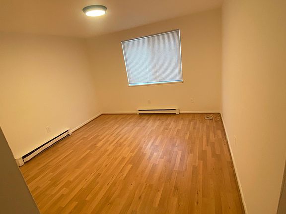 4th image of 1002 Fountain St #A/b