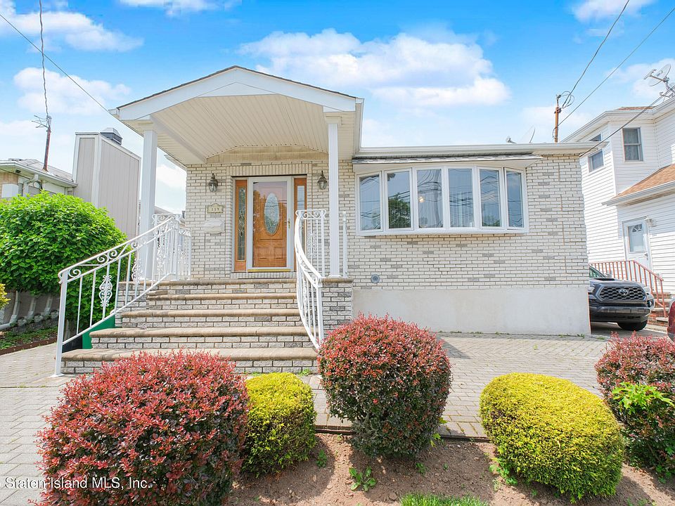 1st image of 119 Stafford Ave