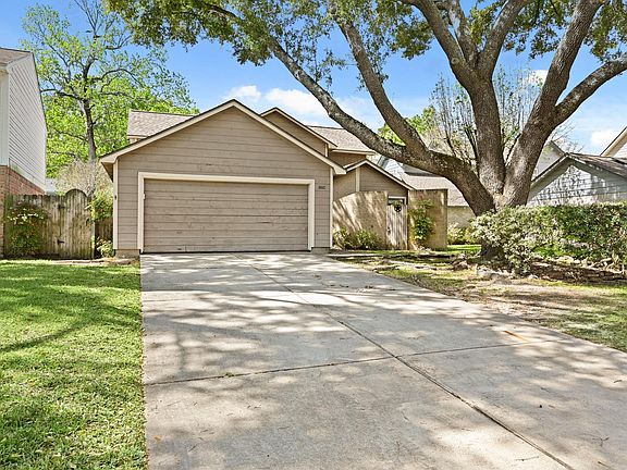 2nd image of 19507 Gamble Oak Drive