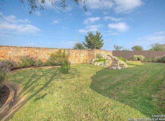 5th image of 330 Wauford Way