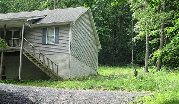 2nd image of 82 Parker Cir