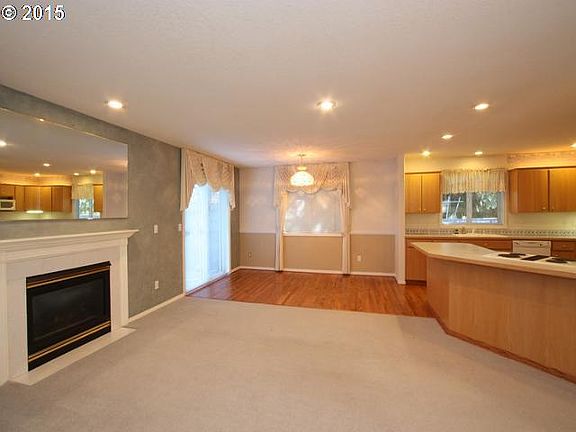 4th image of 1960 NE Harewood Pl