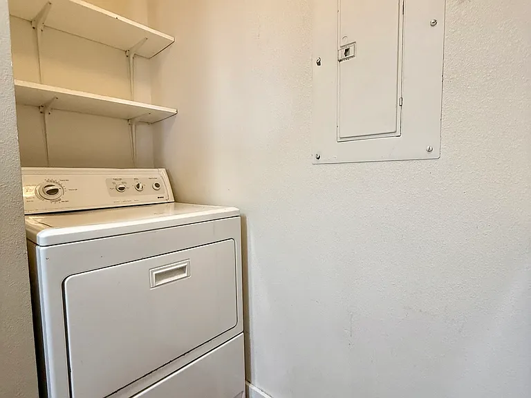 2226 W Elizabeth St #D303 — Photo 15