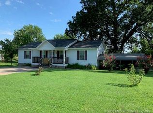 620 E Okmulgee Ave, Checotah, OK 74426